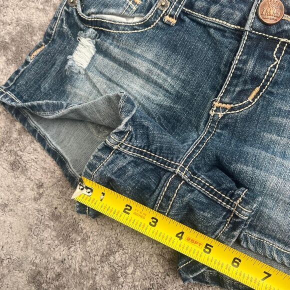 Zanadi denim mini shorts distressed low rise - Picture 6 of 6